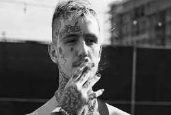 Lil Peep smoking